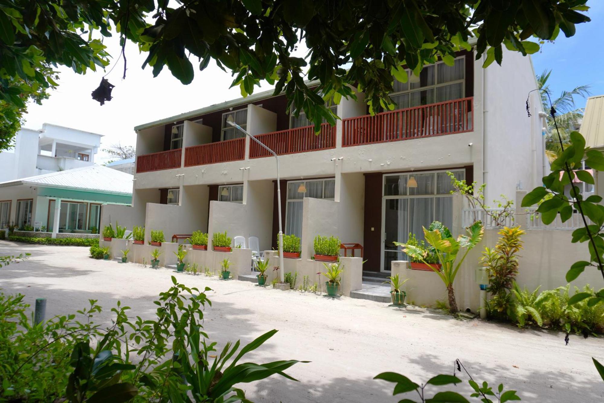 ทีเอ็มอี รีทรีต ดีคูราห์ Hotel ดิห์กูราห์ ภายนอก รูปภาพ