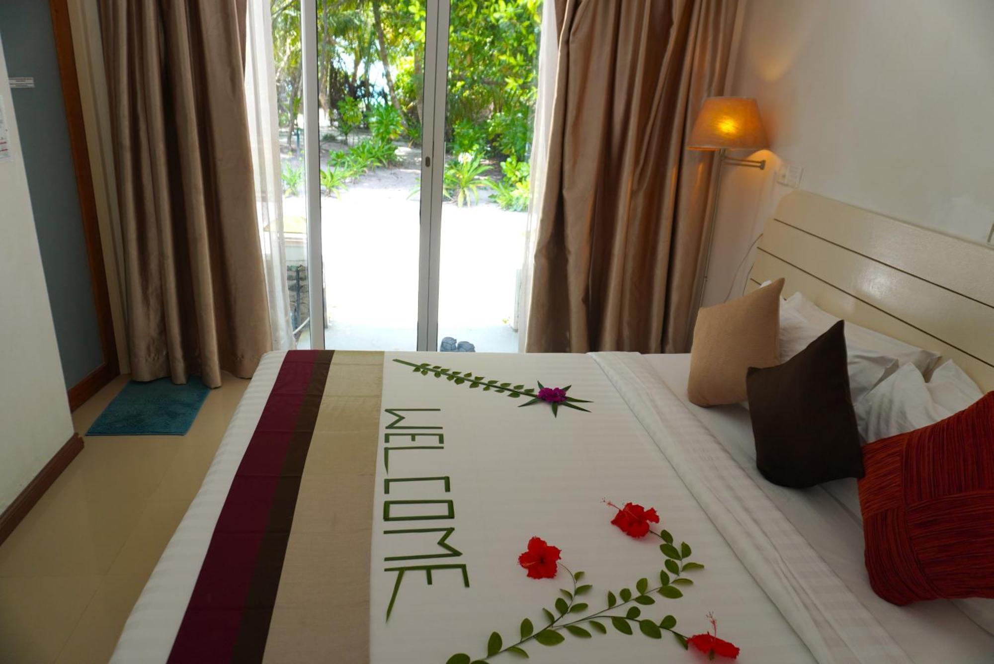 ทีเอ็มอี รีทรีต ดีคูราห์ Hotel ดิห์กูราห์ ภายนอก รูปภาพ